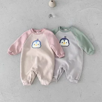 Dieťa Romper 2024 Jar Kórejský Cartoon Penguin Tlač Novorodenca Chlapci Dievčatá Dlhý Rukáv Bavlna Jumpsuit Dieťa Ležérne Oblečenie
